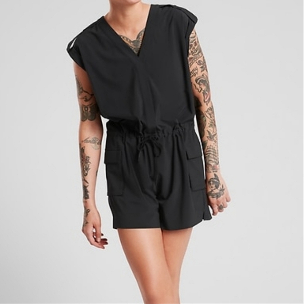 Athleta Sutton black drawstring romper w/ cargo pockets